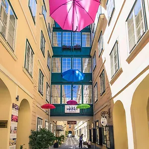 Hotel Mercure Grand Biedermeier ****